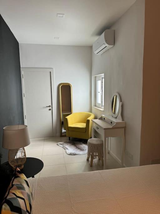 Townhouse 26 In Sliema, Malta Βίλα Εξωτερικό φωτογραφία